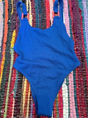 Brand new Aerie one piece! Flattering cheeky bottom and high leg cut. Small